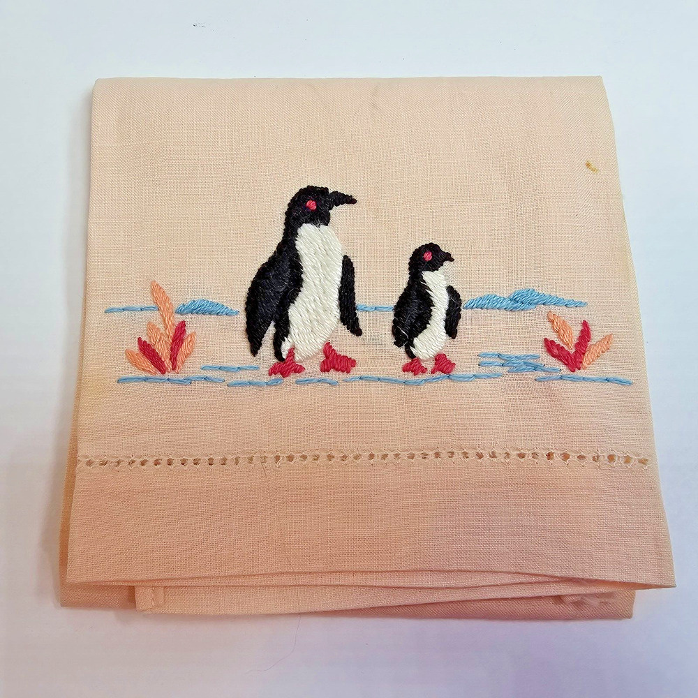 Penguins Embroidered Peach Dresser Scarf 18"x13" Vintage